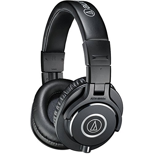 Audio-Technica ATH-M40x Professional Studio Monitor Headphone, Black, with Cutting Edge Engineering, 90 Degree Swiveling Earcups,...