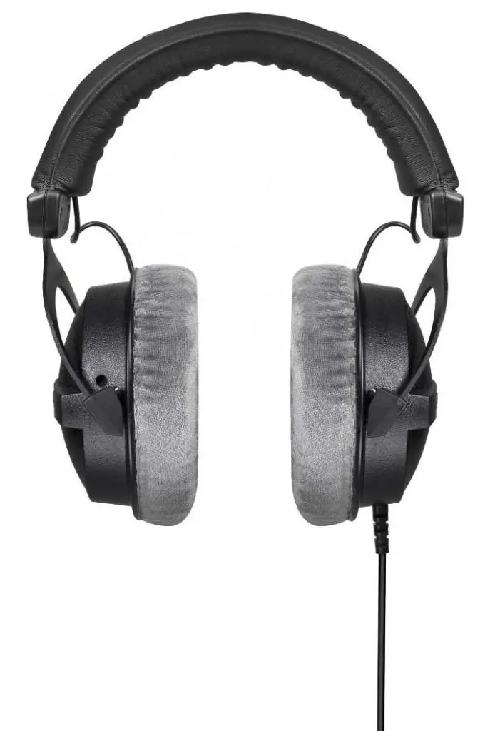 dt770 80 ohm without amp