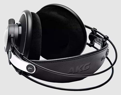 akg pro audio k702 how stylish