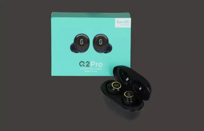 SuperEQ Q2 Pro With Box