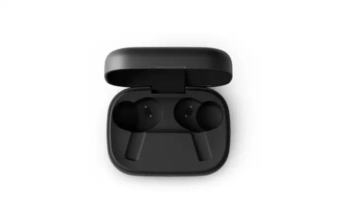 Bang & Olufsen’s High-End EX Wireless Earbuds case